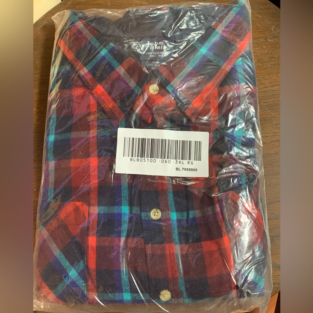 NIP mens 3X plaid flannel shirt. John Blair brand.